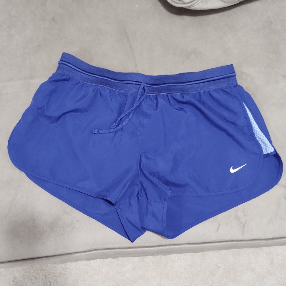 Running shorts